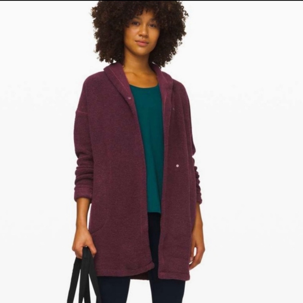 Lululemon Sincerely Sherpa Wrap in Plum, Size XS